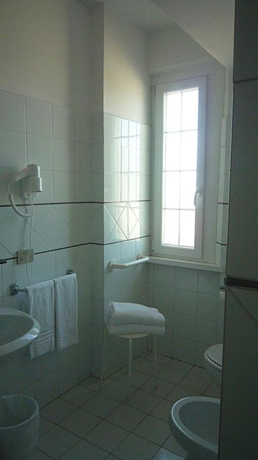 Отель Casa F.A.C.I Марина-ди-Масса Экстерьер фото